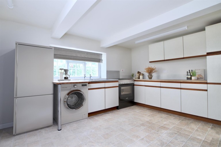 Images for Royal Oak Lane, Aubourn, Lincoln