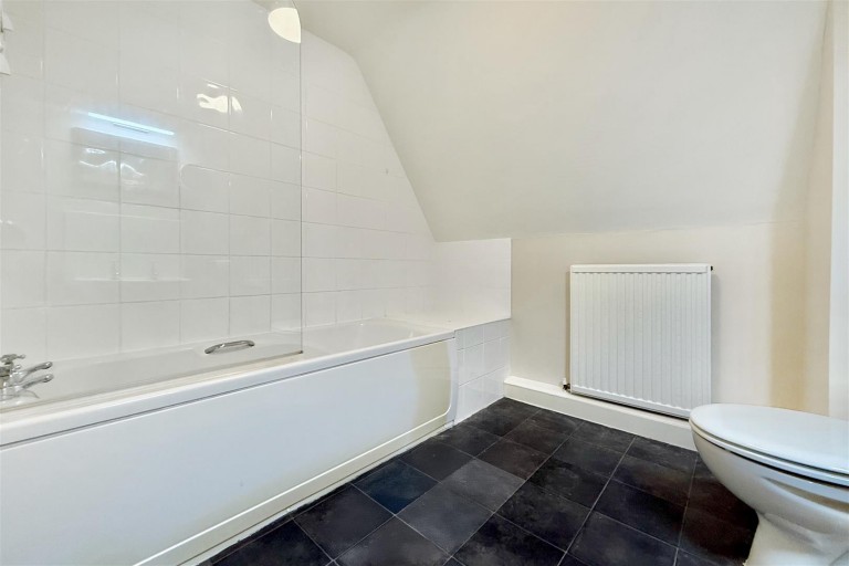 Images for Royal Oak Lane, Aubourn, Lincoln