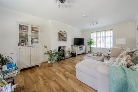 Click the photo for more details of Sharpe Street, Towcester, NN12