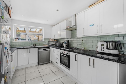 Click the photo for more details of Elmfield Road