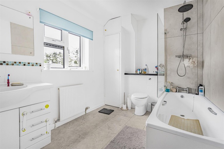 Images for Elmfield Road