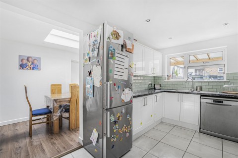 Click the photo for more details of Elmfield Road