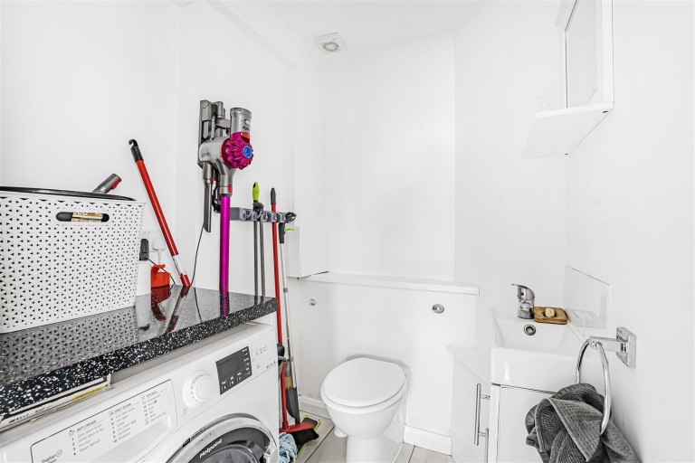 Images for Elmfield Road