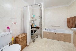 Images for Foxhall Court, School Lane, Banbury