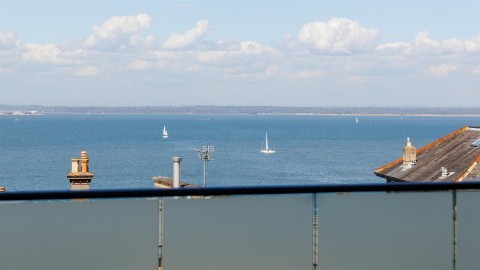Click the photo for more details of Cowes, Isle of Wight