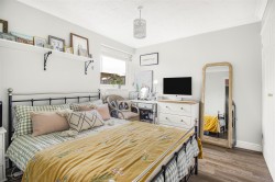 Images for Sanfoin Close, Red Lodge