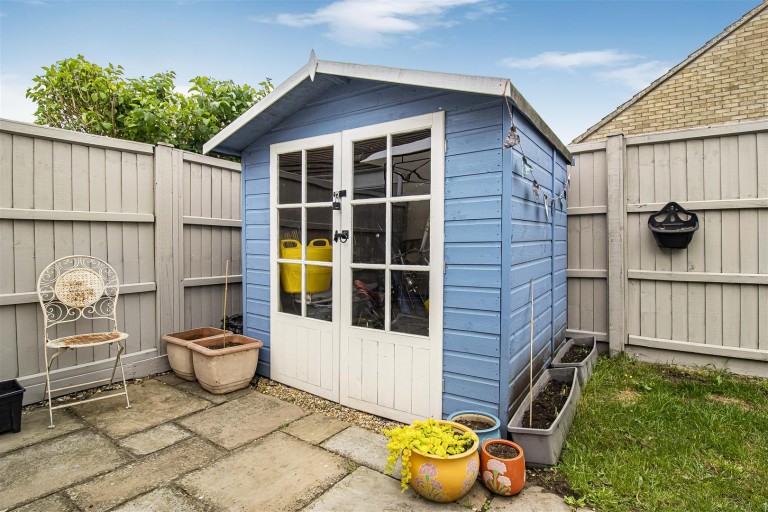 Images for Sanfoin Close, Red Lodge
