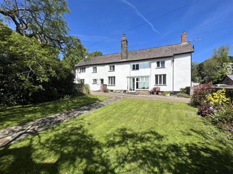 Click the photo for more details of Langtree, Torrington