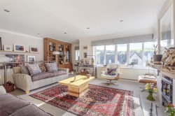 Images for 42 Copland Meadows, Totnes