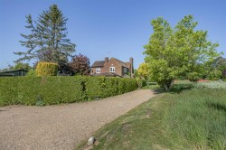 Images for Crocker End, Nettlebed