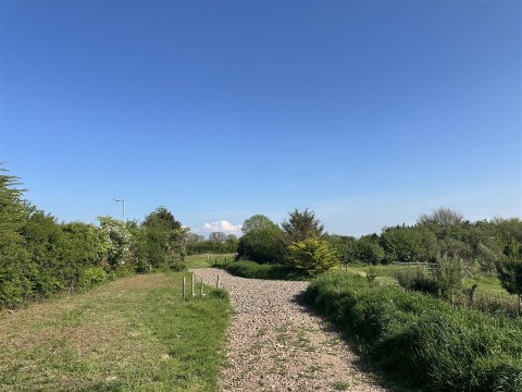 Click the photo for more details of Saunton Road, Braunton