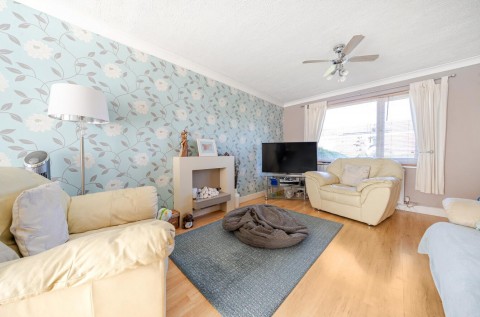 Click the photo for more details of Arnull Crescent, Daventry, NN11