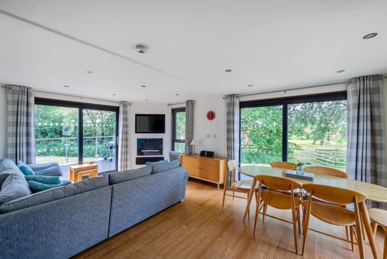 Images for Whitechapel Lane, Beckington, Bath