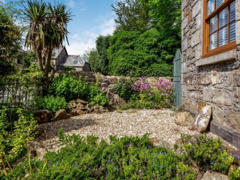 Click the photo for more details of Greenbottom, Chacewater, Truro