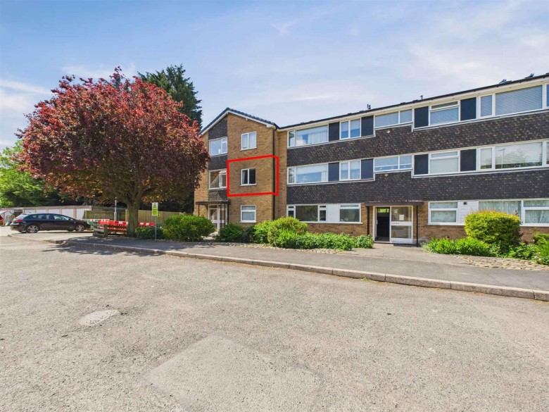 Click the photo for more details of Stonehill Court, Great Glen, Leicestershire