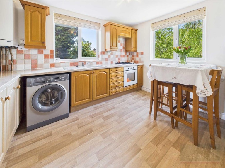 Images for Stonehill Court, Great Glen, Leicestershire