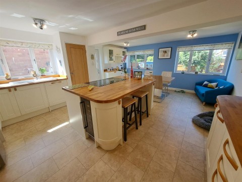Click the photo for more details of Lower Road, Milton Malsor, Northampton, NN7