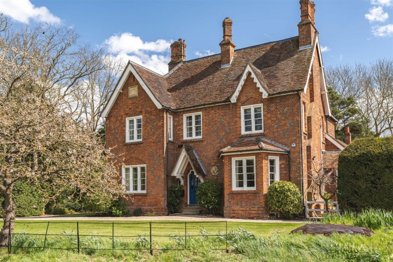 Click the photo for more details of Wicken Road, Wicken Bonhunt, Saffron Walden