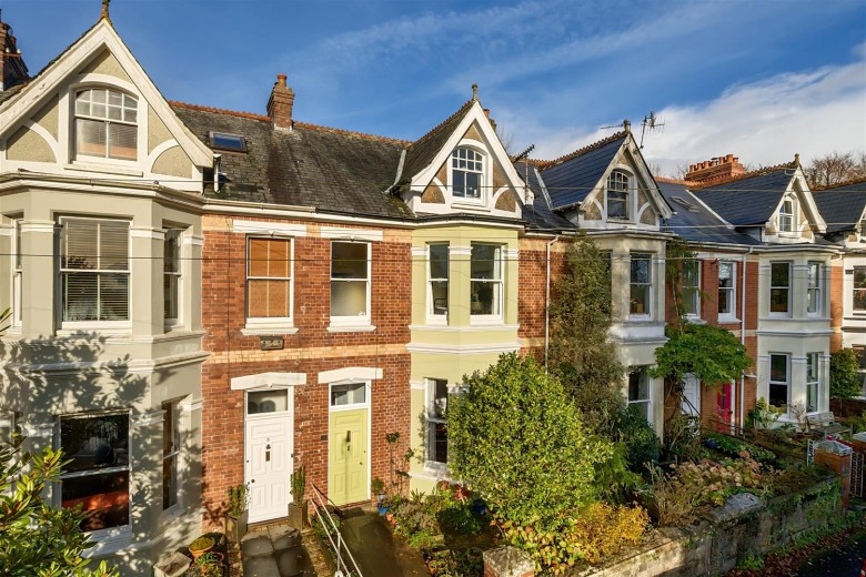 Click the photo for more details of Willowby Park, Yelverton