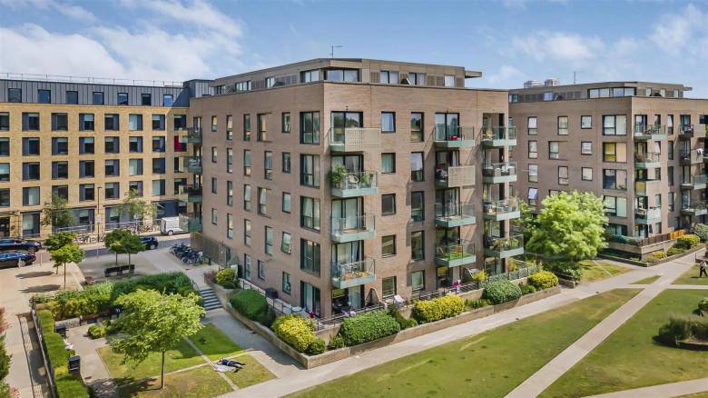 Click the photo for more details of Mill Park, Cambridge