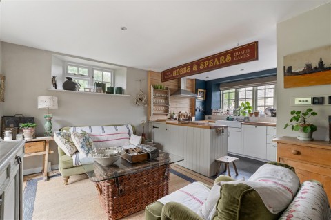 Click the photo for more details of Eastleach, Gloucestershire