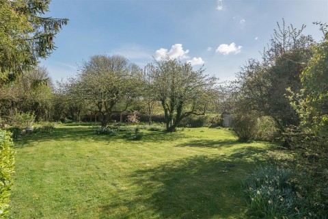 Click the photo for more details of Tarrant Monkton, Blandford Forum