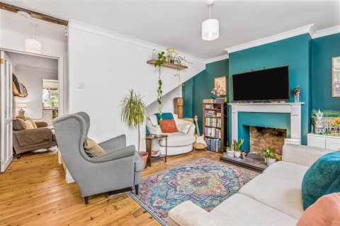 Click the photo for more details of Warwick Road, Banbury