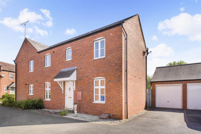 Click the photo for more details of Lord Grandison Way, Banbury