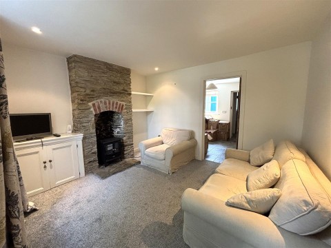 Click the photo for more details of Waterloo Road, Kingsbridge