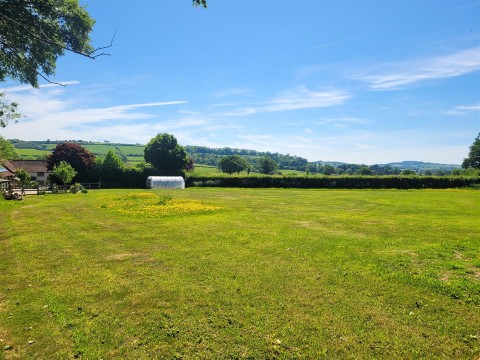 Click the photo for more details of Woolminstone, Crewkerne, Somerset