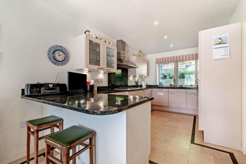 Click the photo for more details of Campden Close, Uppingham, Rutland
