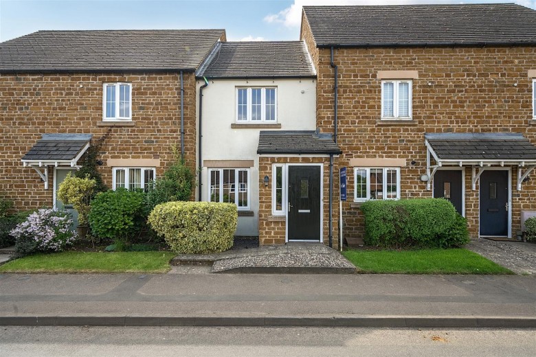 Click the photo for more details of Northampton Road, Litchborough, NN12