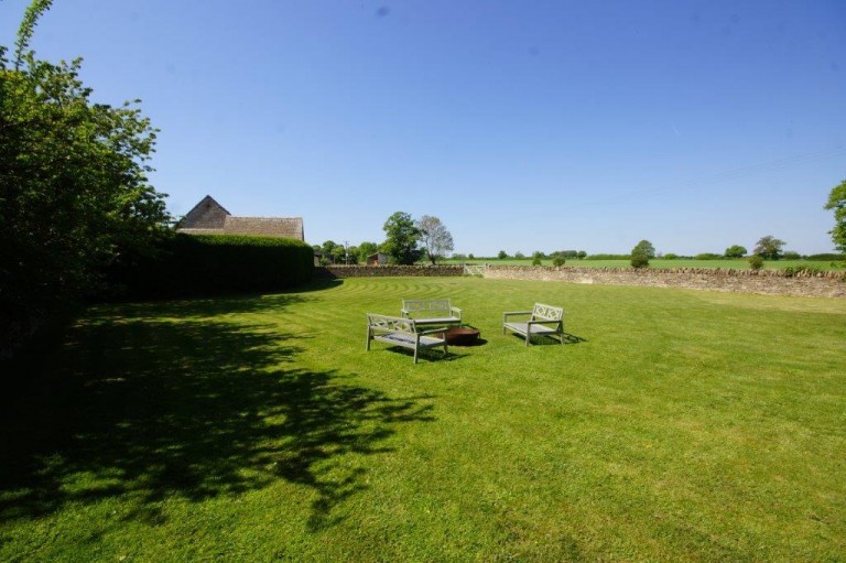 Images for Little Barrington, Oxfordshire