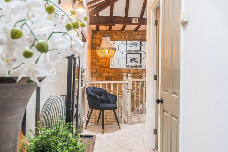 Images for Park Hall Farm, Heathencote, NN12