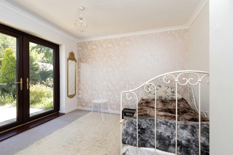Images for Pool Street, Woodford Halse, NN11