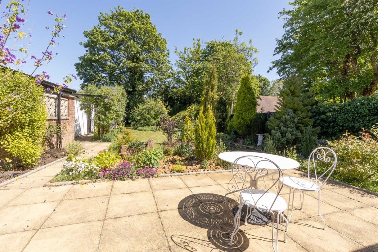 Images for Pool Street, Woodford Halse, NN11