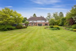 Images for Satwell Close, Rotherfield Greys, Henley-on-Thames