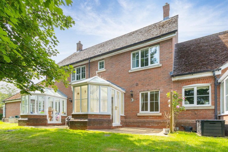 Images for Marton Court, Cawston, Rugby, CV22