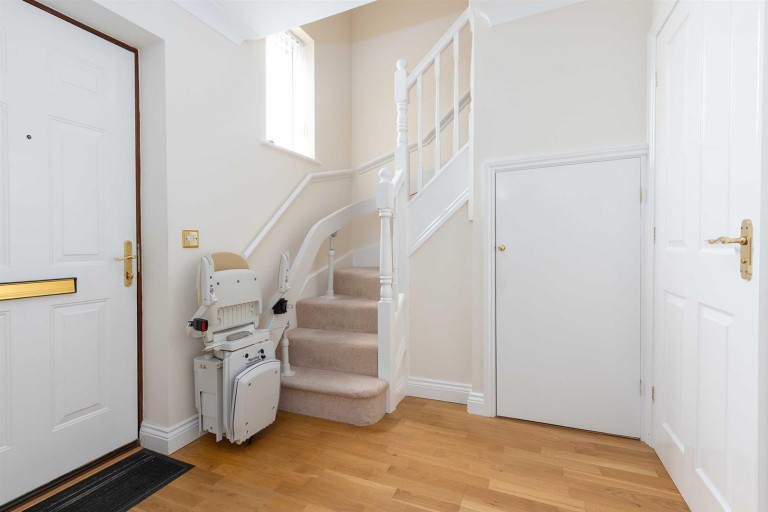 Images for Marton Court, Cawston, Rugby, CV22