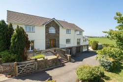 Images for Church Lane, Frithelstockstone, Torrington