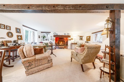Click the photo for more details of Shillingford, Tiverton