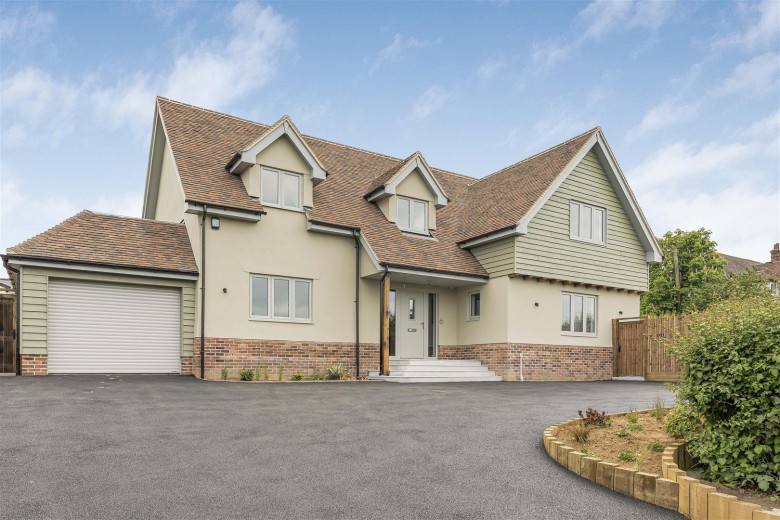 Click the photo for more details of Wicken Road, Newport, Saffron Walden
