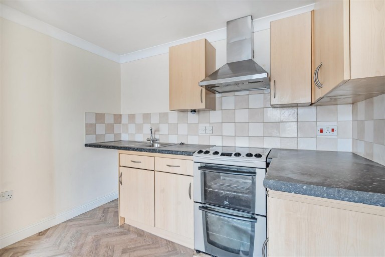 Images for Globe Court, Dowell Street, Honiton