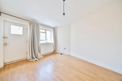 Images for Globe Court, Dowell Street, Honiton