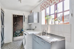 Images for Wellesley Park, Wellington