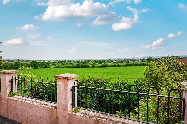 Images for Houndsmoor, Milverton, Taunton