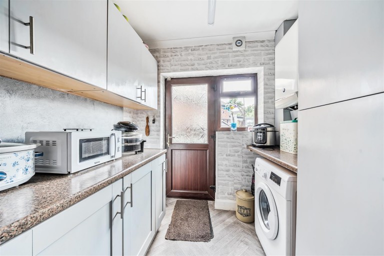 Images for Daniel Road, Mancetter, CV9