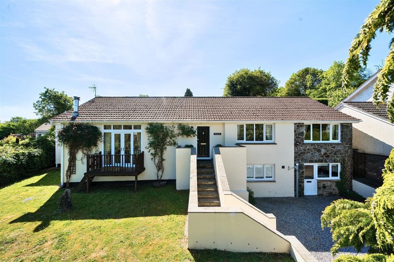 Images for Village Road, Christow, Exeter