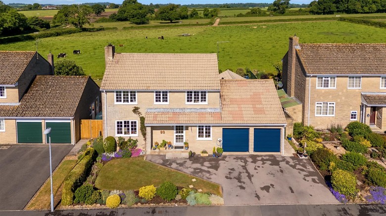 Click the photo for more details of Vincents Close, Alweston, Sherborne