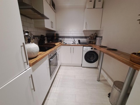 Click the photo for more details of Harlestone Road, Northampton, NN5